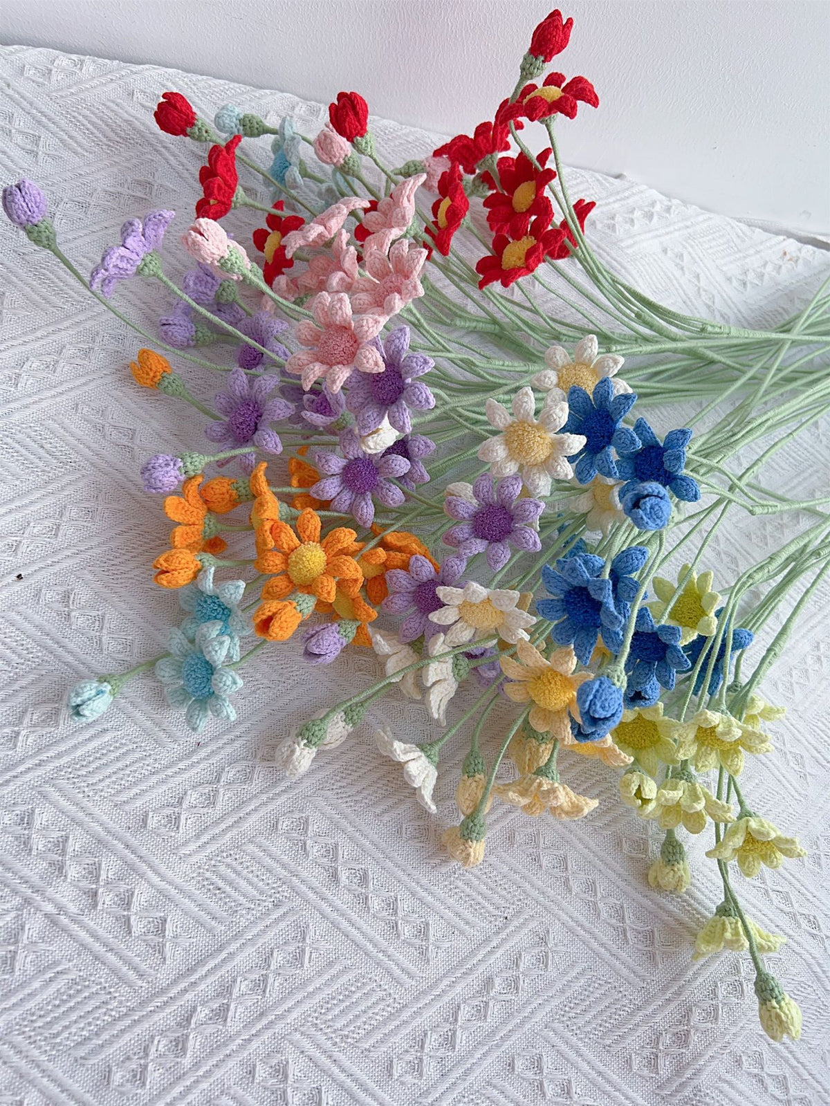 Crochet Blue-Eyed Daisy Flower Stems-10-Pack