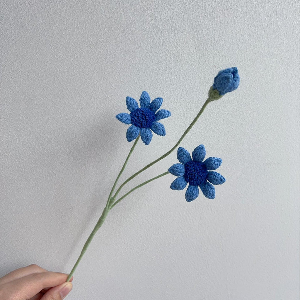 Crochet Blue-Eyed Daisy Flower Stems-10-Pack