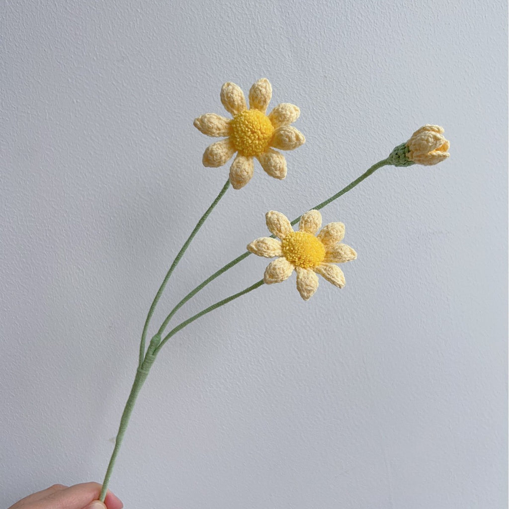 Crochet Blue-Eyed Daisy Flower Stems-10-Pack
