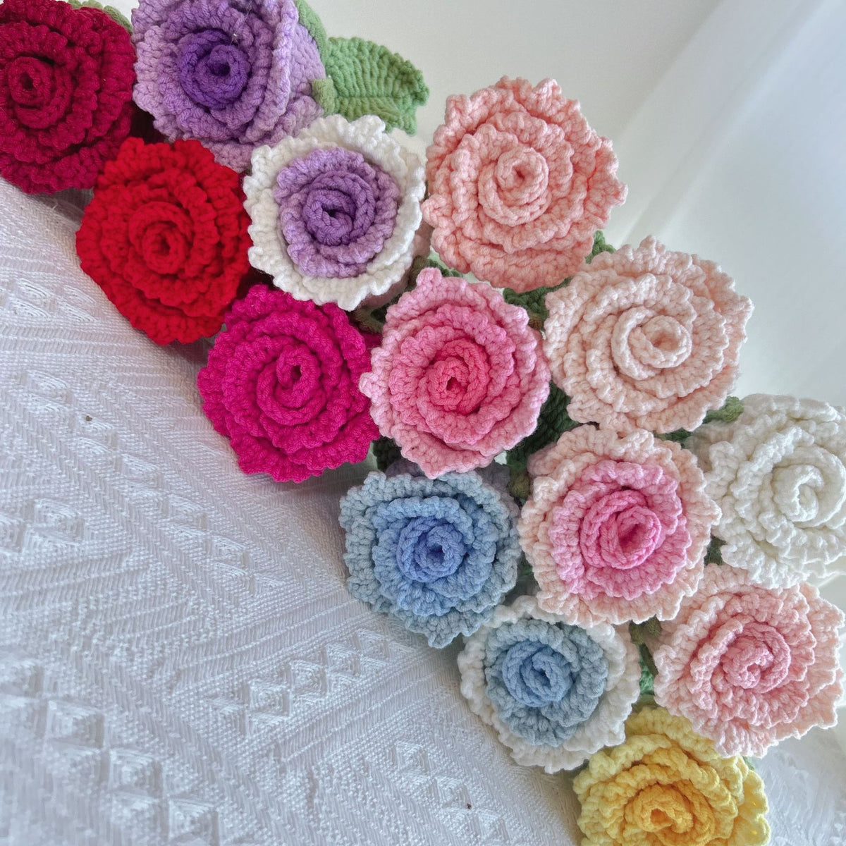 Crochet Luoshen Rose Flowers-10-Pack