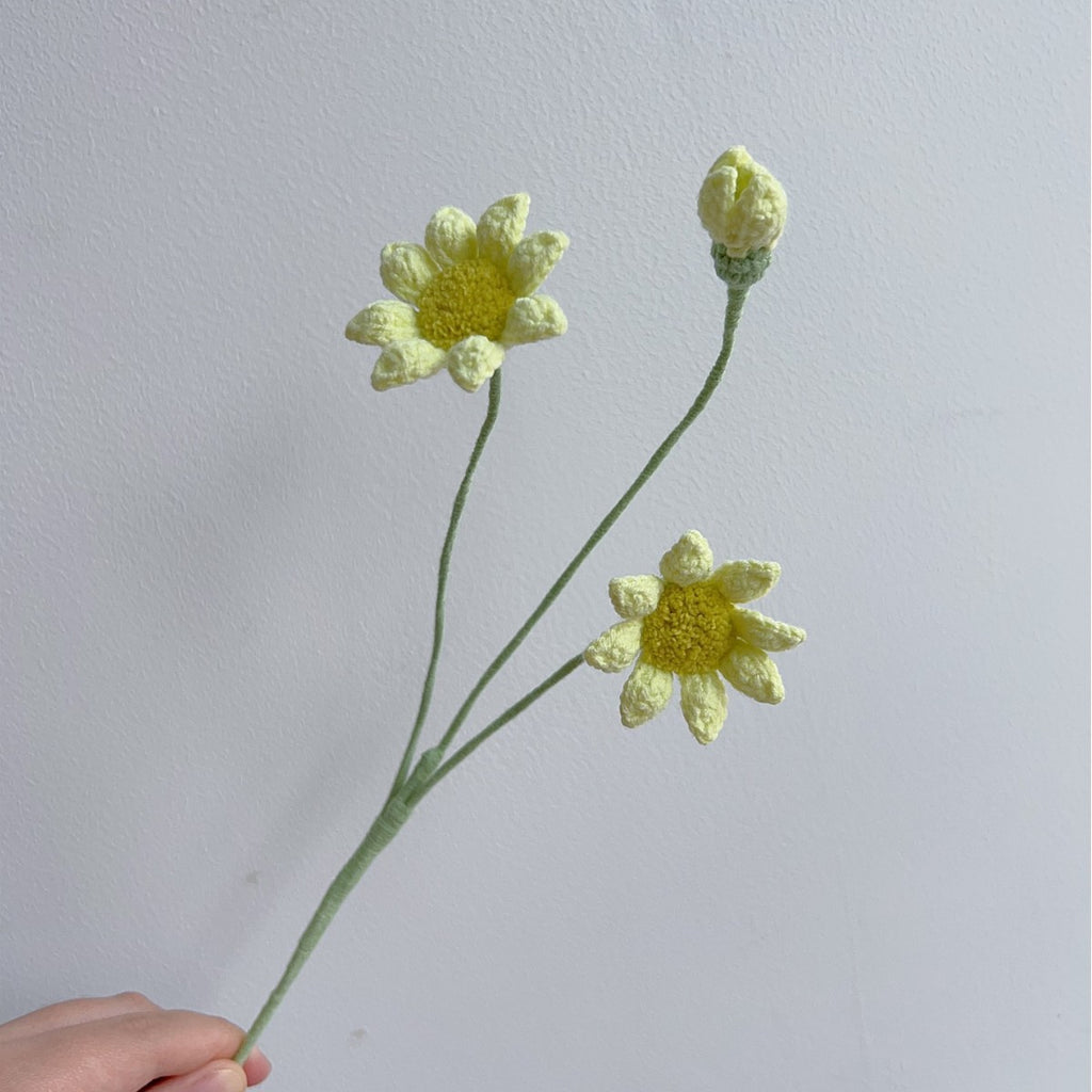 Crochet Blue-Eyed Daisy Flower Stems-10-Pack