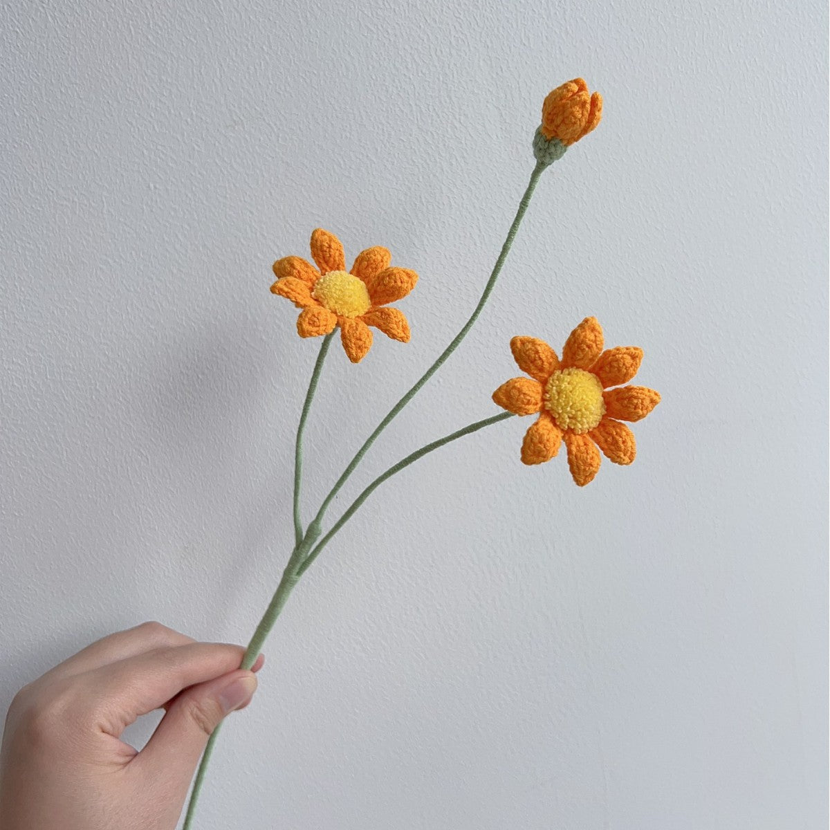Crochet Blue-Eyed Daisy Flower Stems-10-Pack