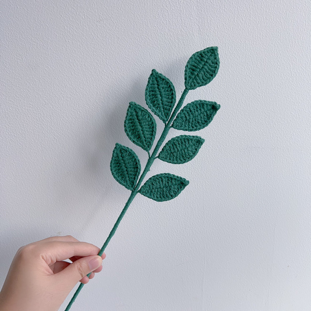 Crochet Greenery Foliage Stems-10-Pack