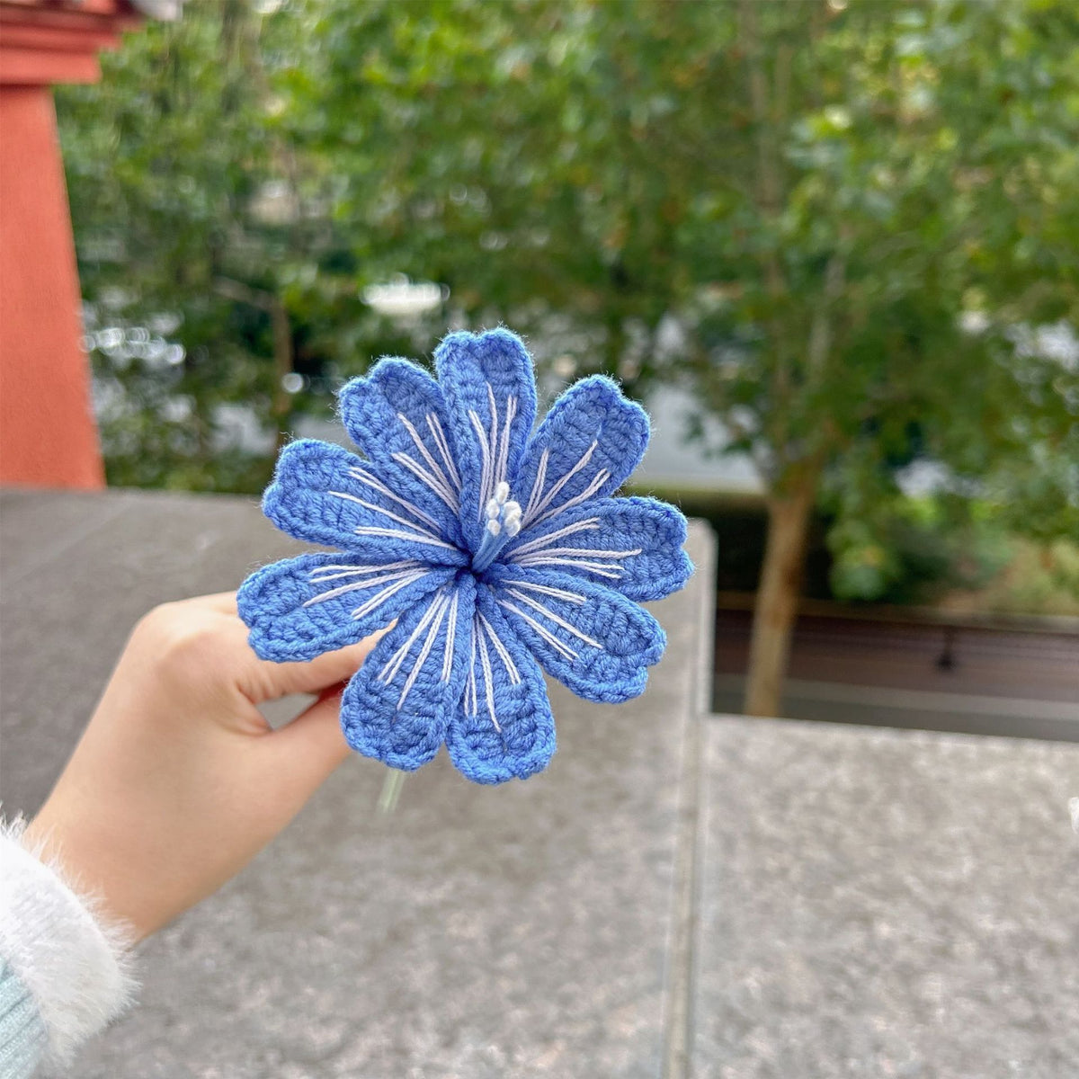 Crochet Spider Lily Flower Stems-10-Pack