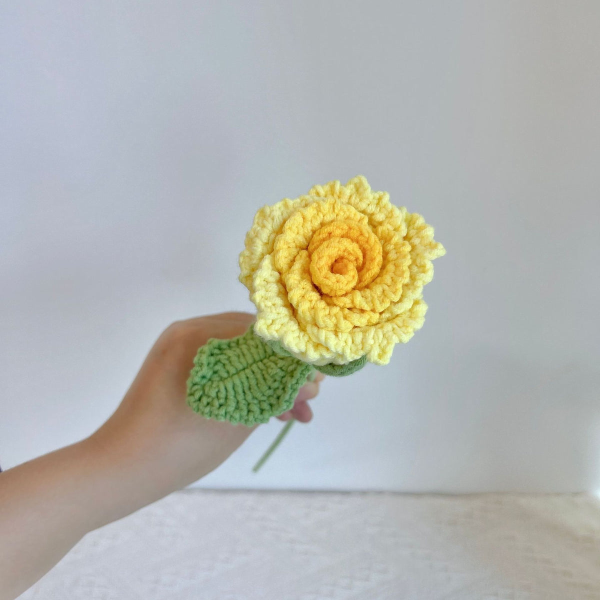 Crochet Luoshen Rose Flowers-10-Pack