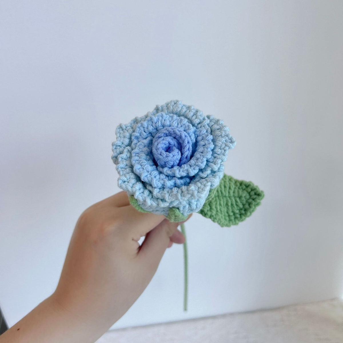 Crochet Luoshen Rose Flowers-10-Pack