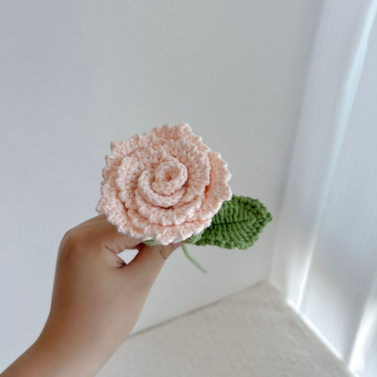 Crochet Luoshen Rose Flowers-10-Pack