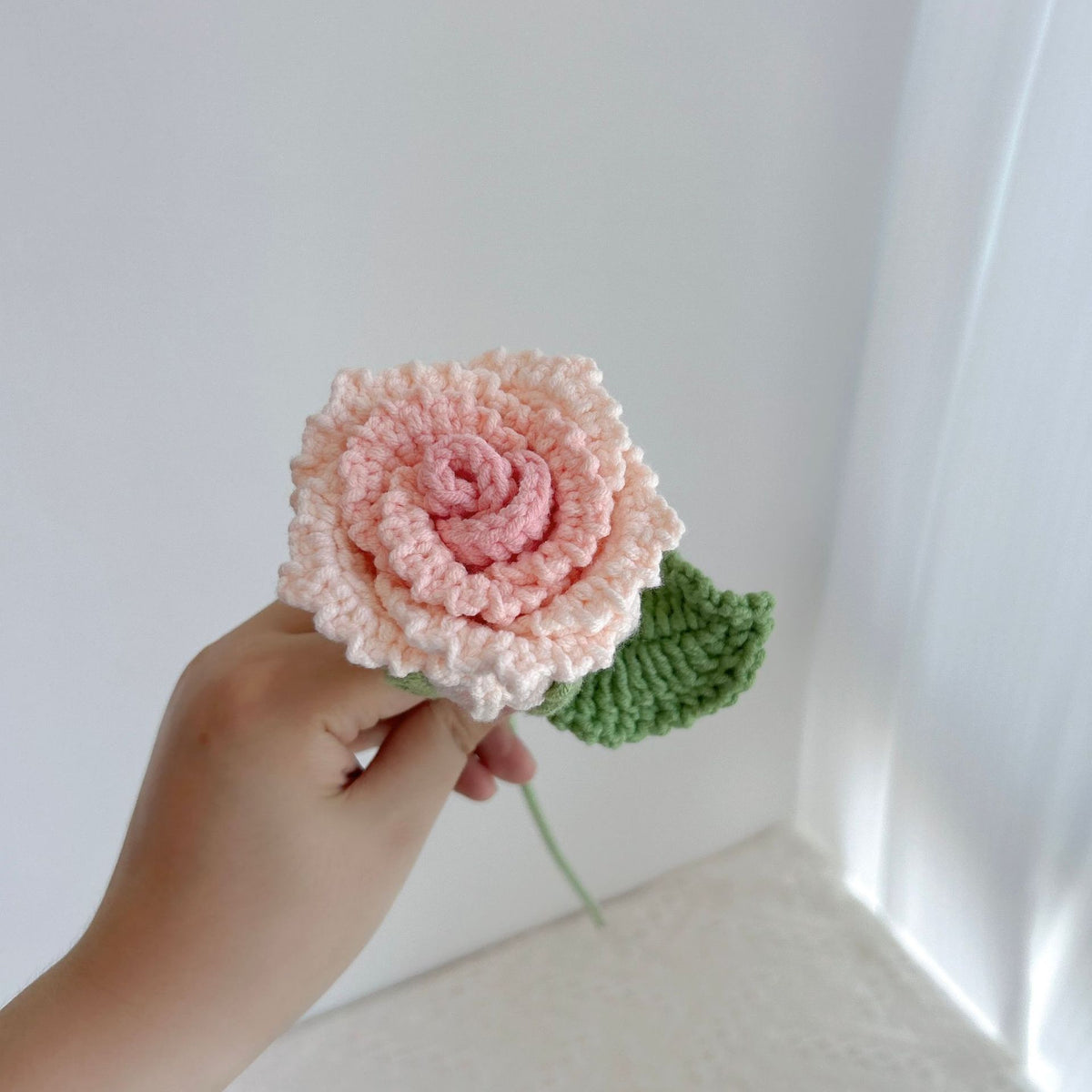 Crochet Luoshen Rose Flowers-10-Pack