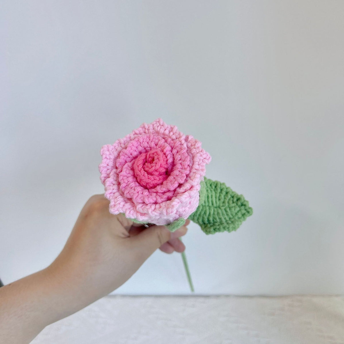 Crochet Luoshen Rose Flowers-10-Pack