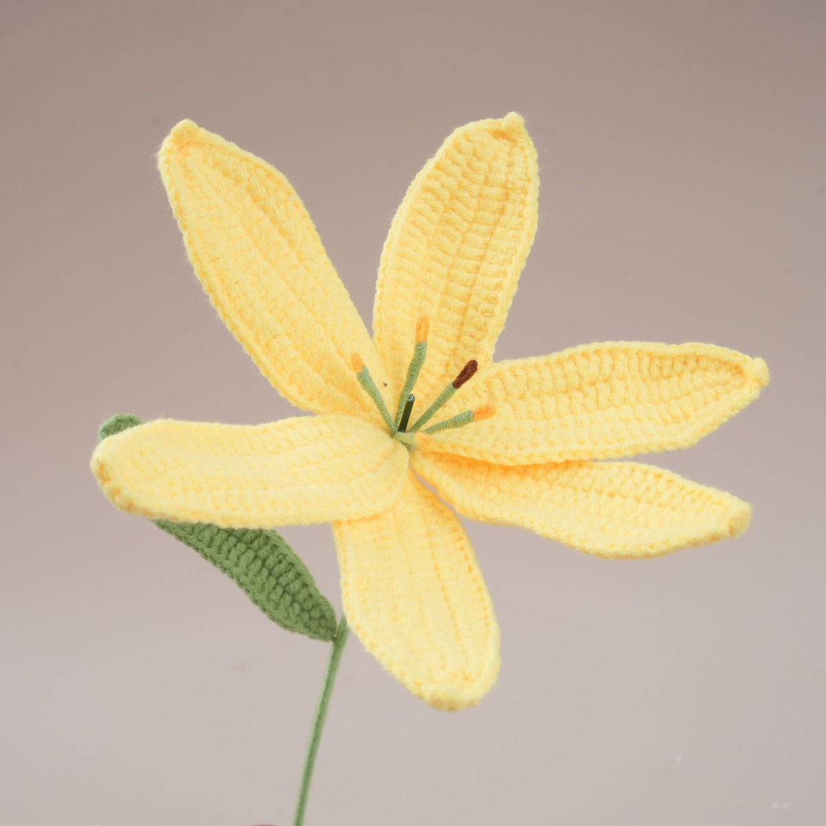 10 Pcs Handmade Crochet Lily Flowers